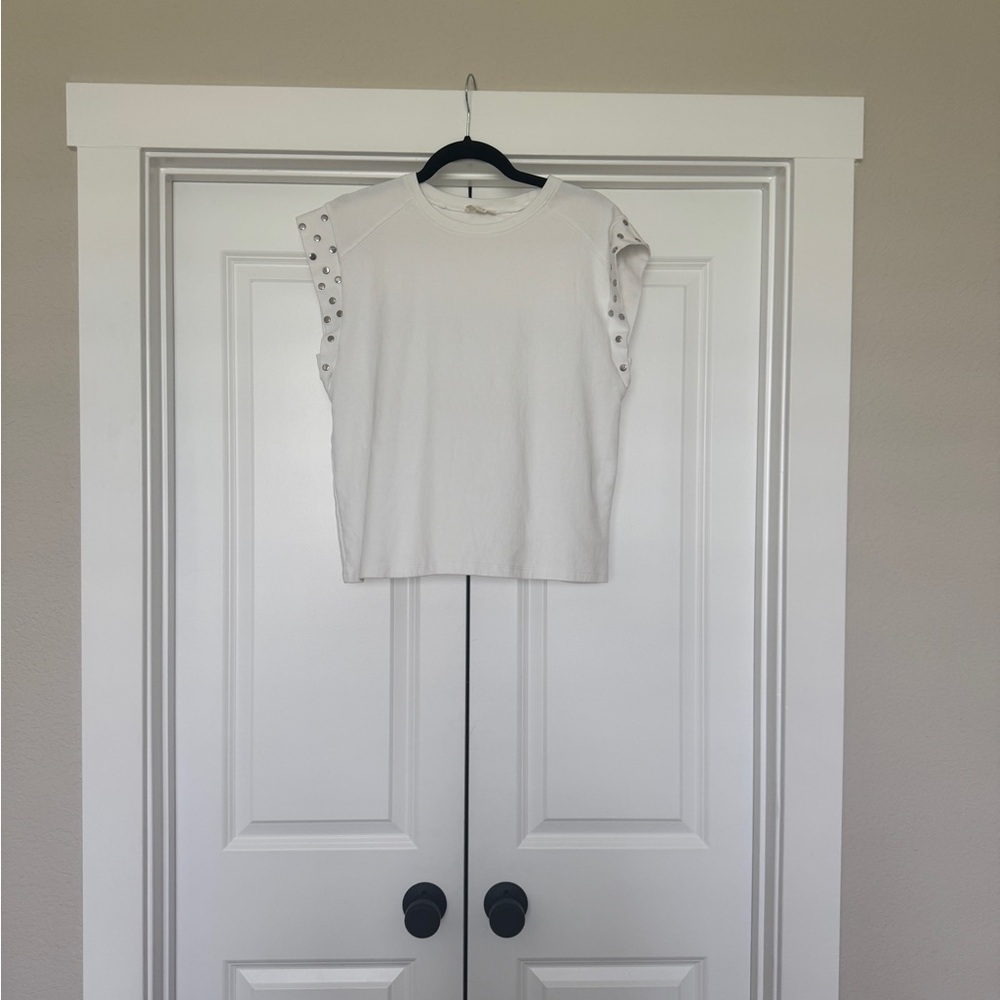 Entro White Boxy Cap Sleeve Muscle Tee